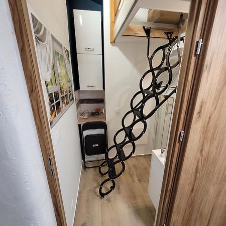 Micro Apartments 2,5 Qm - Najmniejsze Apartamenty Swiata 2,5 Mkw Krakow Dış mekan fotoğraf
