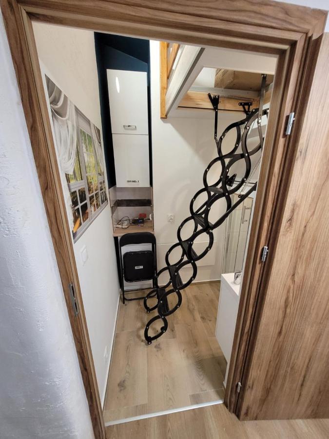 Micro Apartments 2,5 Qm - Najmniejsze Apartamenty Swiata 2,5 Mkw Krakow Dış mekan fotoğraf