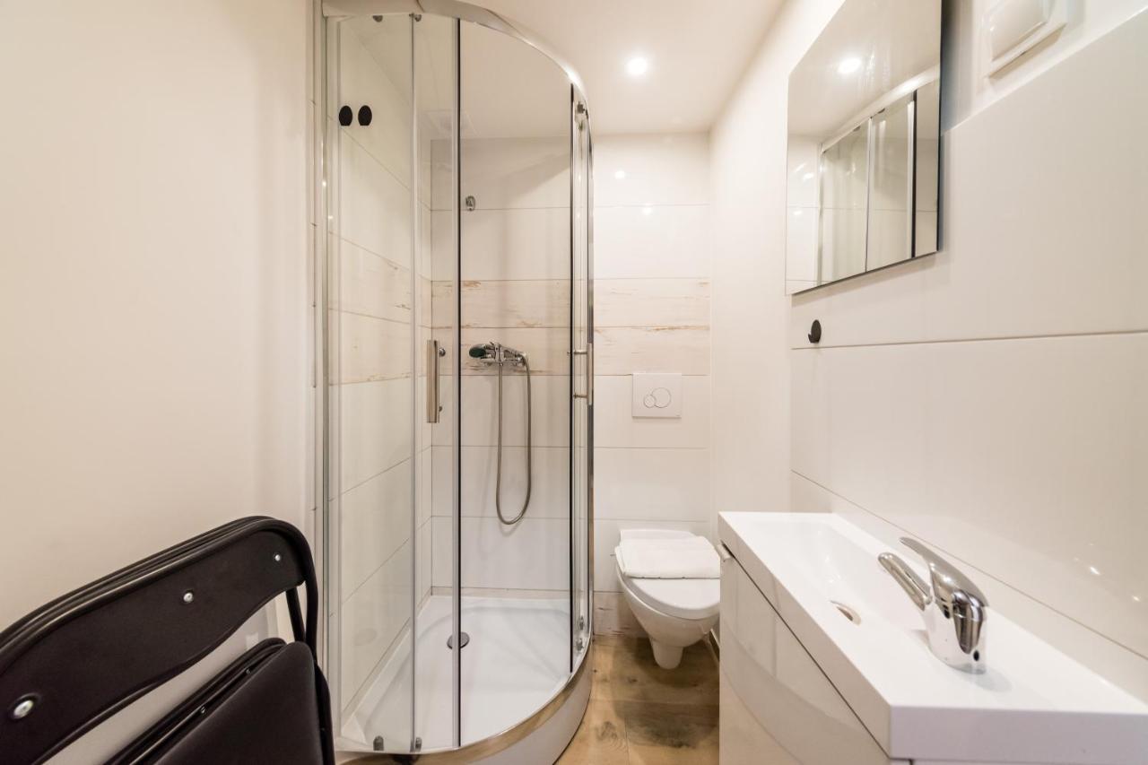 Micro Apartments 2,5 Qm - Najmniejsze Apartamenty Swiata 2,5 Mkw Krakow Dış mekan fotoğraf