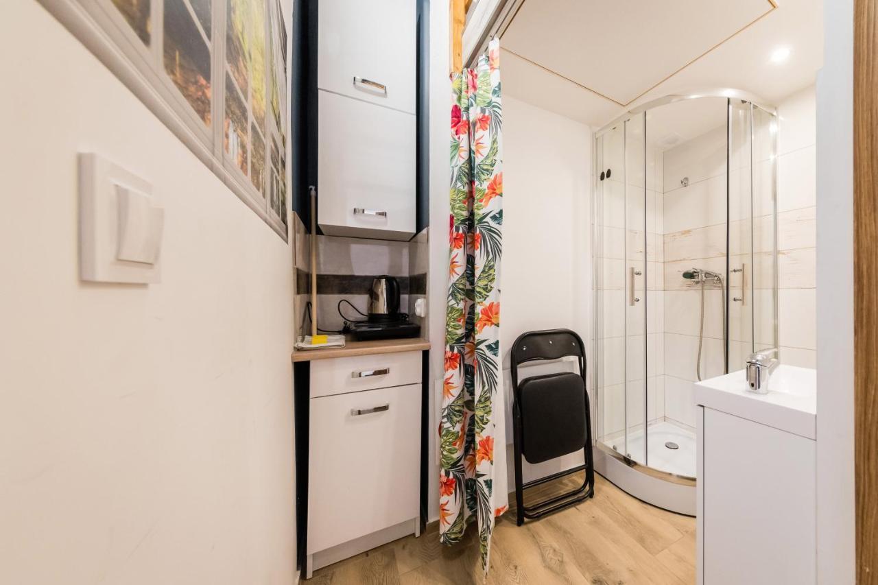 Micro Apartments 2,5 Qm - Najmniejsze Apartamenty Swiata 2,5 Mkw Krakow Dış mekan fotoğraf