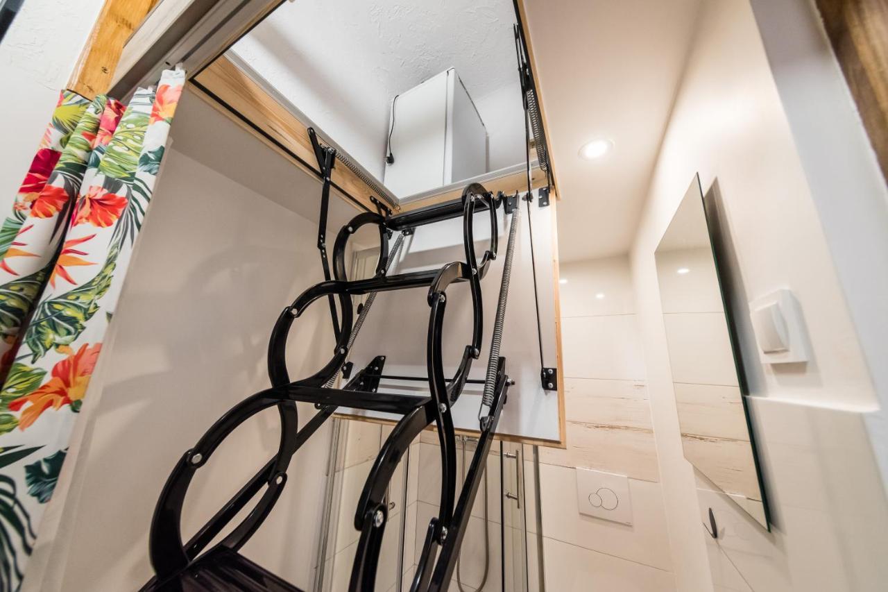 Micro Apartments 2,5 Qm - Najmniejsze Apartamenty Swiata 2,5 Mkw Krakow Dış mekan fotoğraf